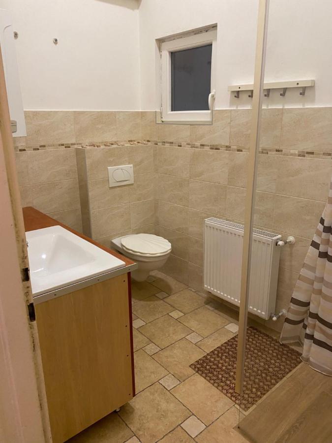 Mandy Apartments Budapest Esterno foto